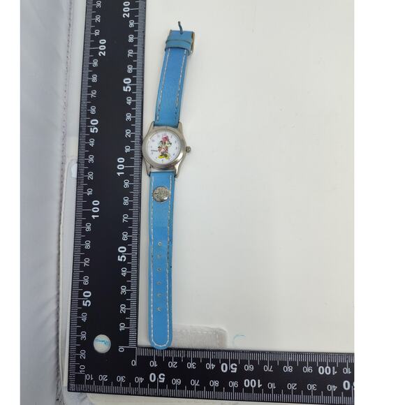 Rare Vintage Minnie Mouse Holding Teddy Bear Watch - Picture 10 of 12